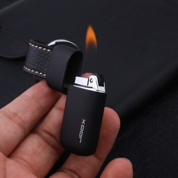 Mini Keychain Torch Lighter Free Fire Flint Butane Gas Lighter Pocket Pendant Leather Cigarette Pocket Lighter